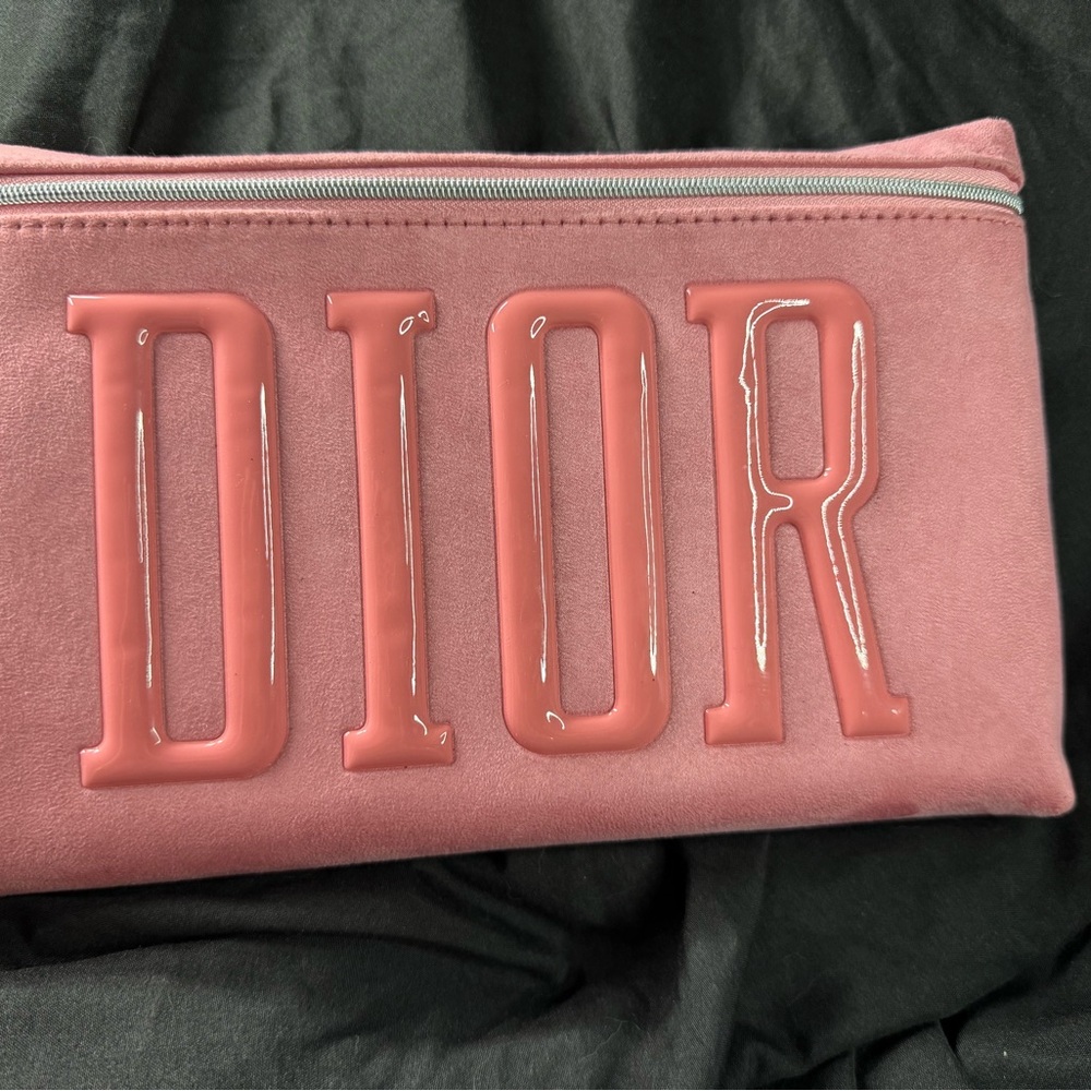 Dior Pink Cosmetic Bag Sleek Design High-Quality